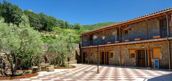 بانيوس دي مونتيمايور Albergue El Solitario المظهر الخارجي الصورة